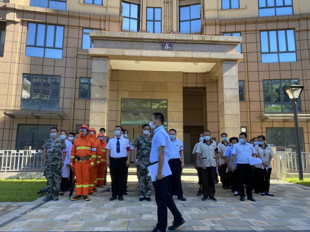 物業專題：消防演習進小區，共筑心中“防火墻”